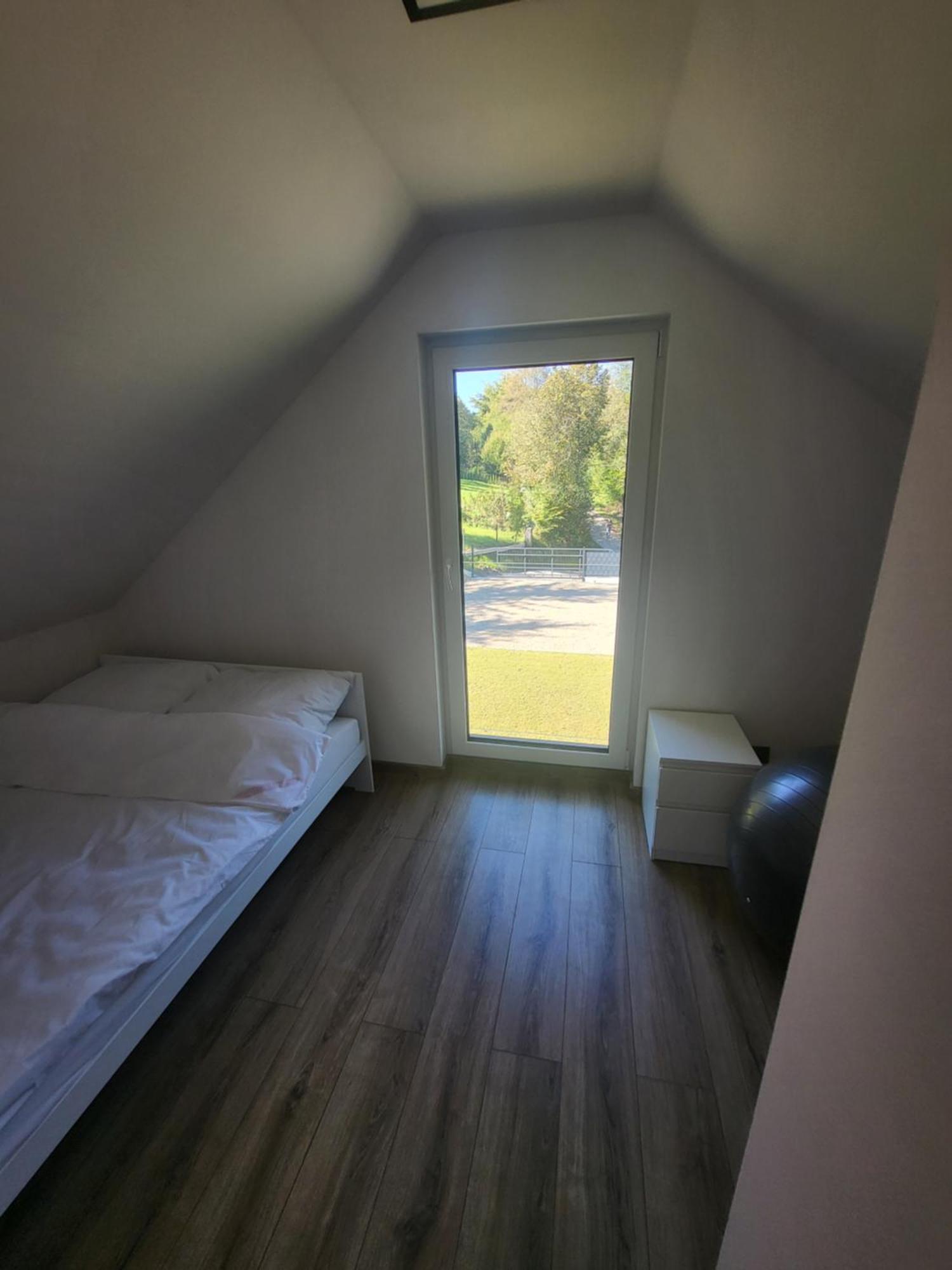Domek Caloroczny Stroza  Bagian luar foto